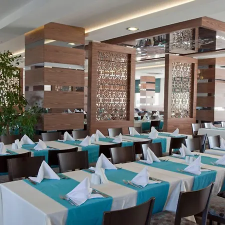 Semesteranläggning (resort) Serenis