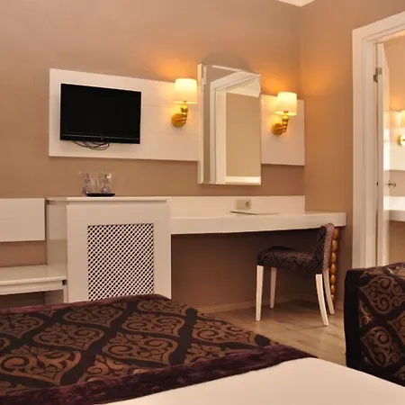 Ośrodek wypoczynkowy Serenis 5*