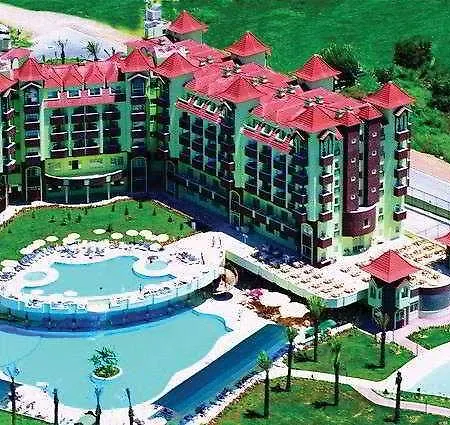 Semesteranläggning (resort) Serenis