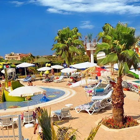 Semesteranläggning (resort) Serenis