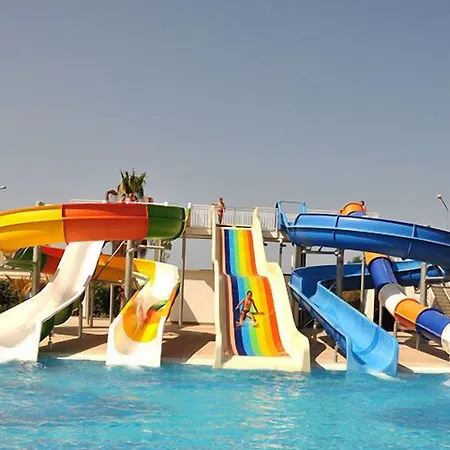 אתר נופש Serenis 5*