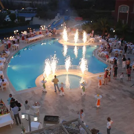 אתר נופש Serenis 5*